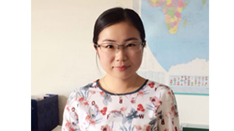 于艳--东北农业大学  硕士
现任：动保技术部研发员，，，，，，，从不浪费时间和身边的资源，，，，，，，虚心向各位老师讨教知识，，，，，，，在企业高新认定、GMP验收工作中做出了重大的贡献。。。。。。。。